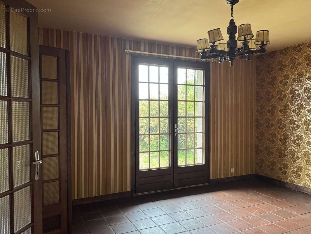 Maison à SAINT-VICTOR