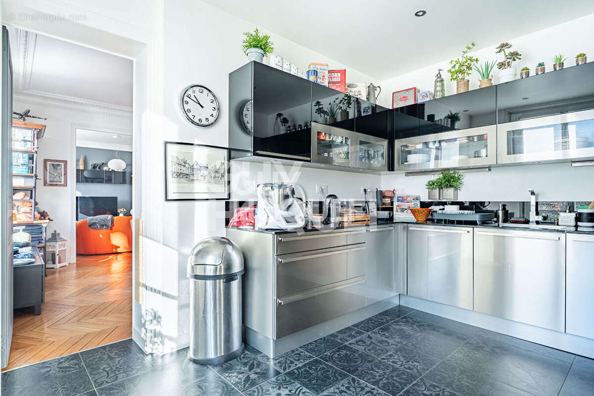 Appartement à ASNIERES-SUR-SEINE