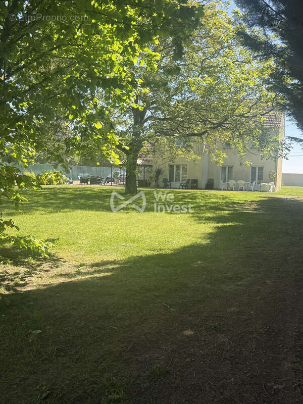 Maison à QUINCY-VOISINS