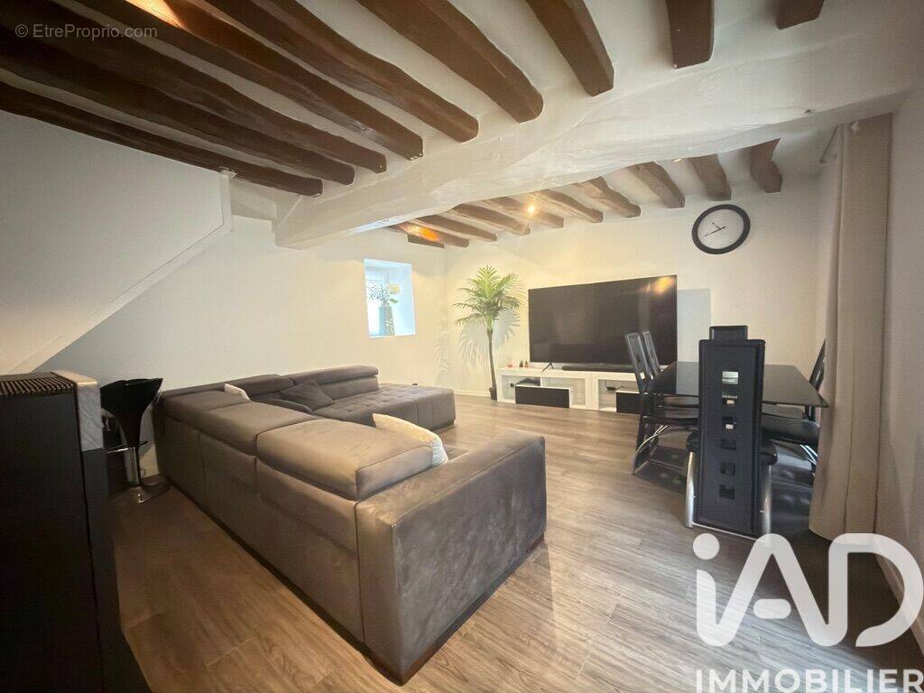 Photo 1 - Maison à MALESHERBES