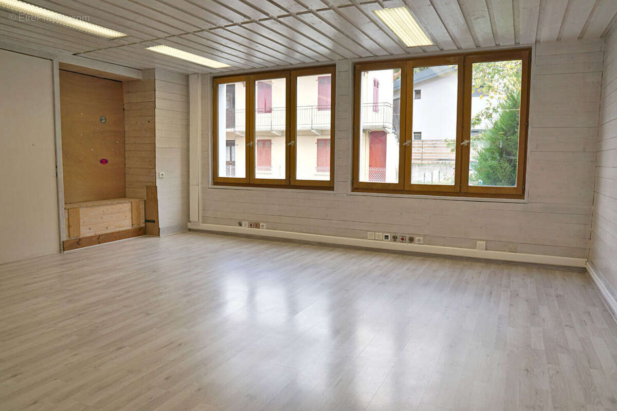 Commerce à CHAMONIX-MONT-BLANC