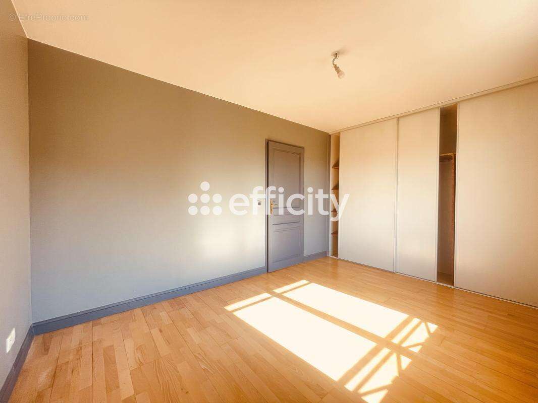 Maison 79 m² à Le Bouscat  - photo 6