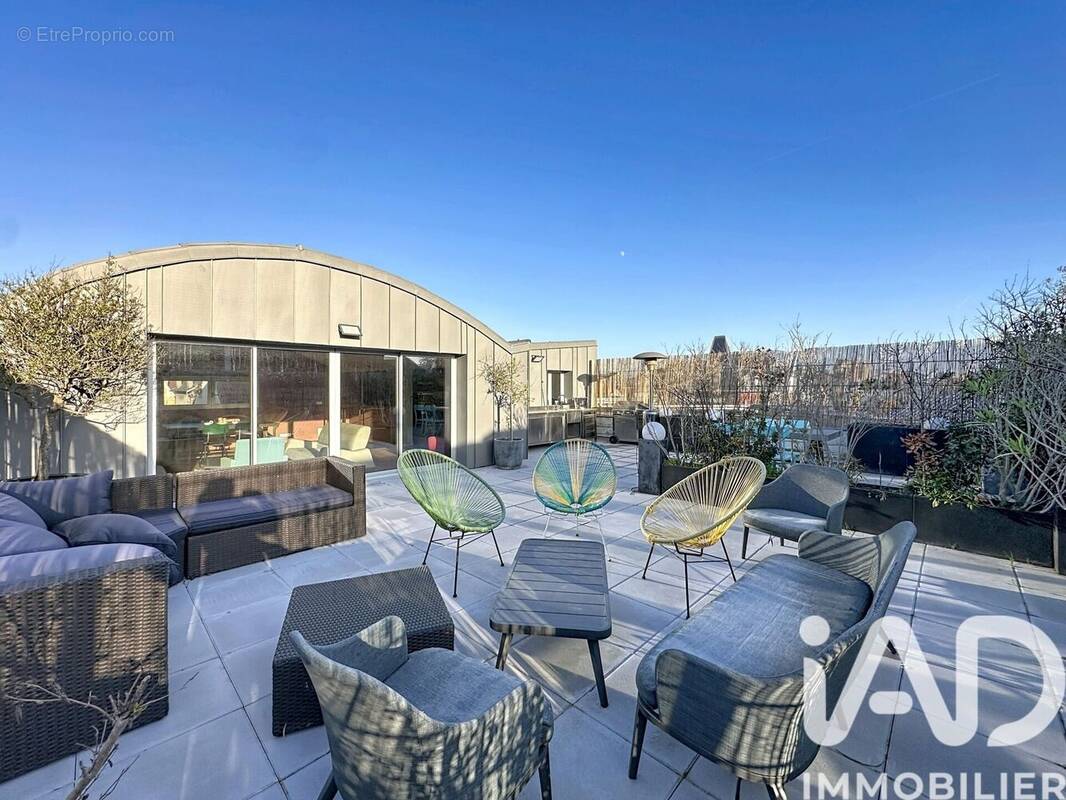 Photo 1 - Maison à COLOMBES