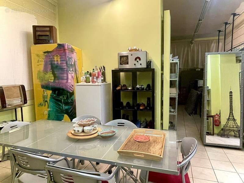 Appartement à PARIS-3E