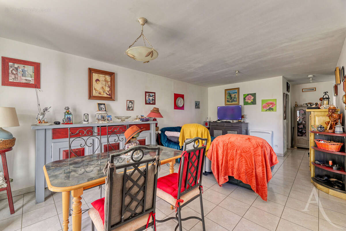 Maison à CORCOUE-SUR-LOGNE