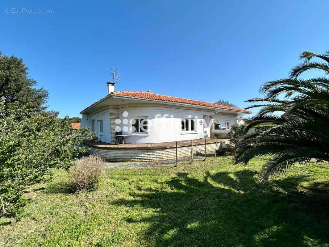 Maison à LE CHATEAU-D'OLERON