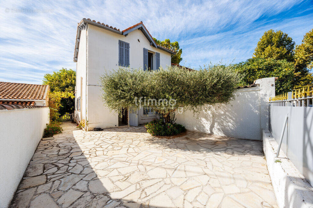 Maison à PLAN-DE-CUQUES