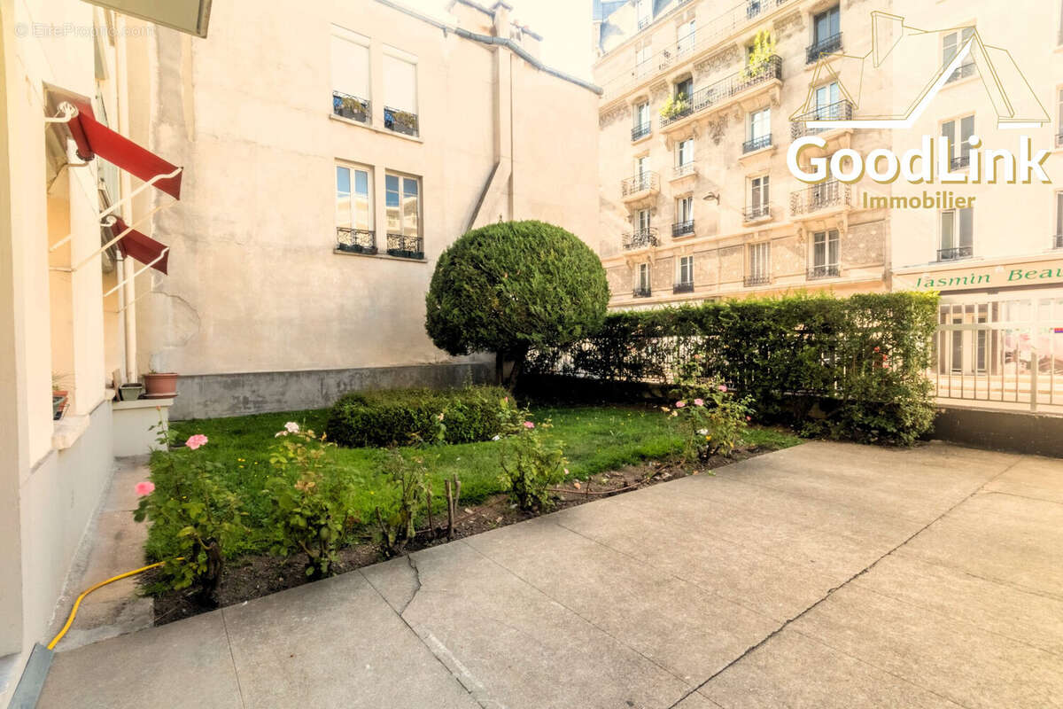 Appartement à PARIS-15E