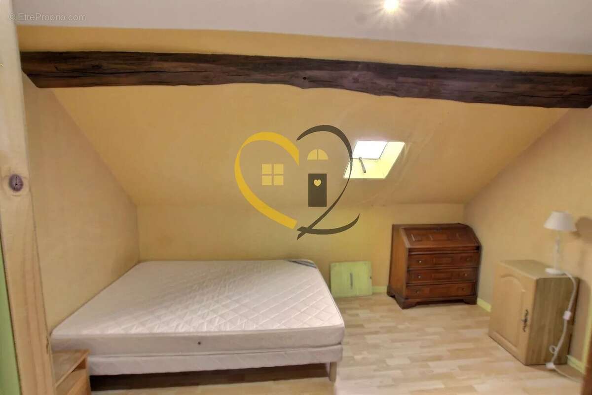 Maison à AUBIGNY-SUR-NERE