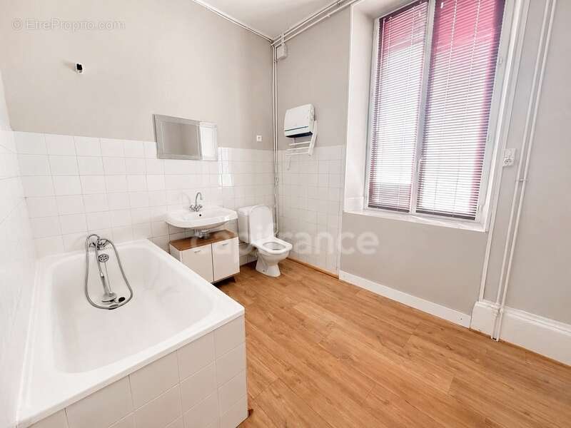 Immeuble à vendre LE CREUSOT (71) - photo 10