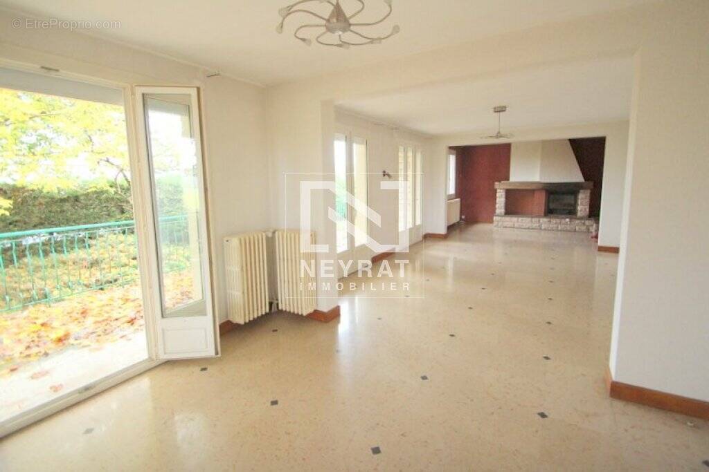 Maison à SAINT-JEAN-DE-LOSNE