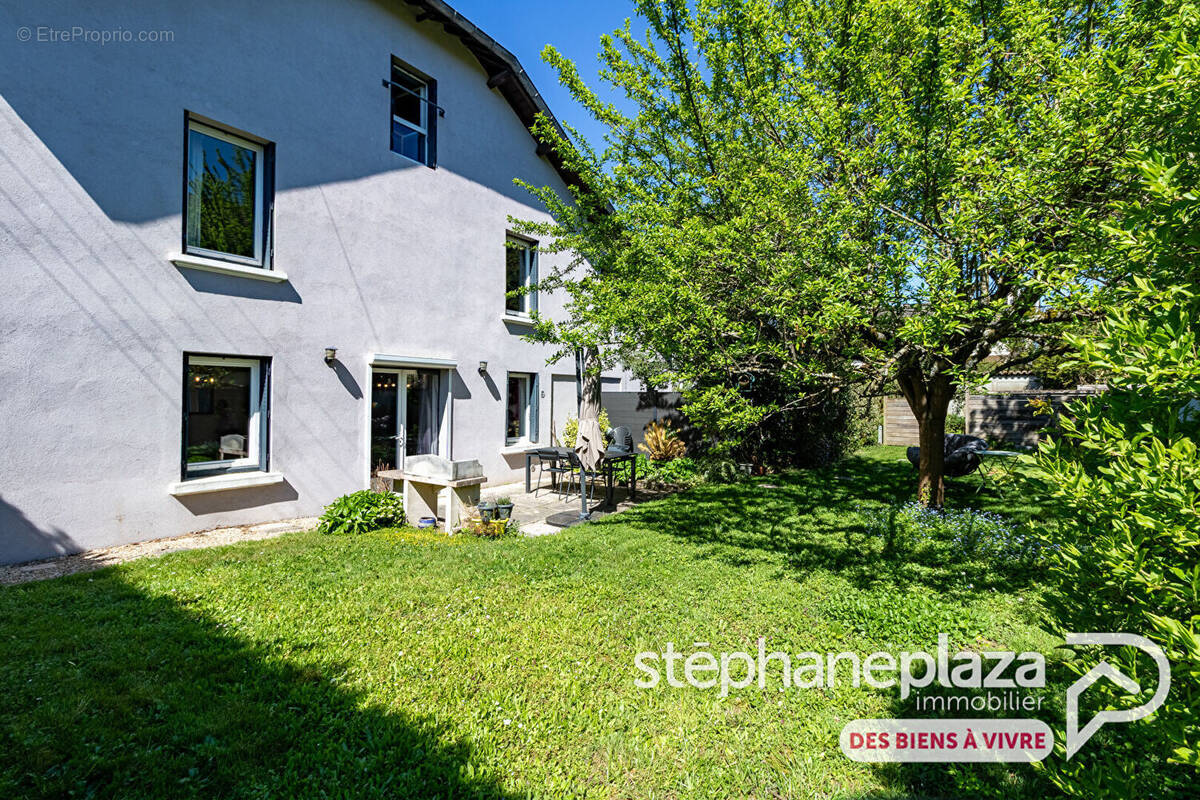 Maison à BOURG-EN-BRESSE