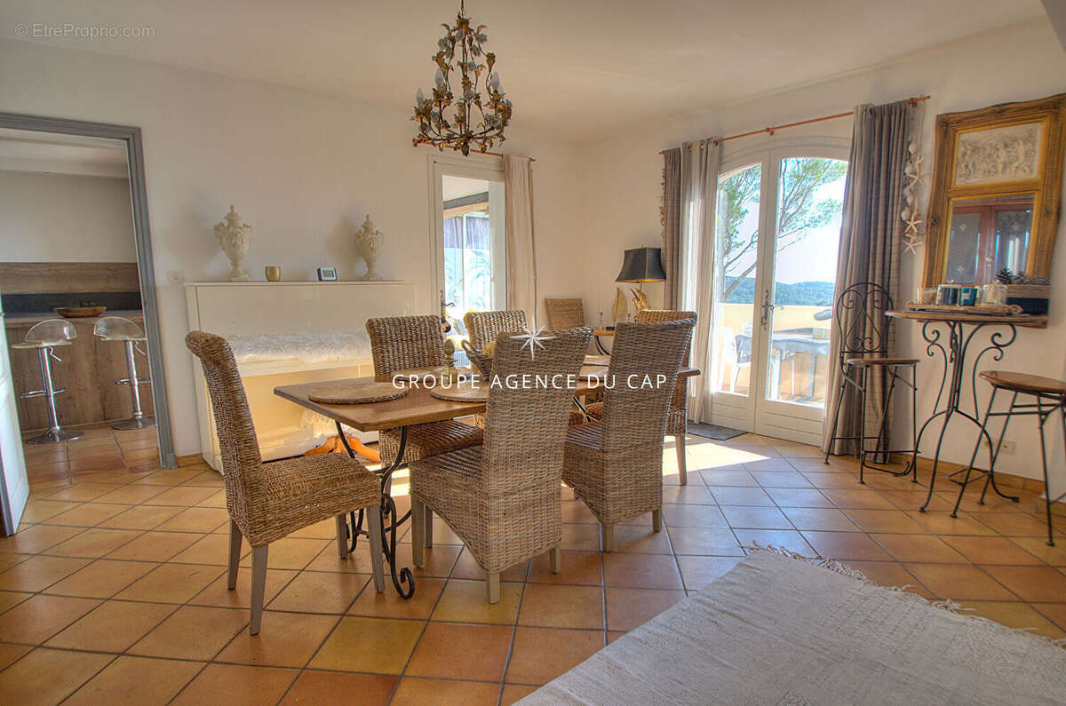 Maison à SAINT-RAPHAEL