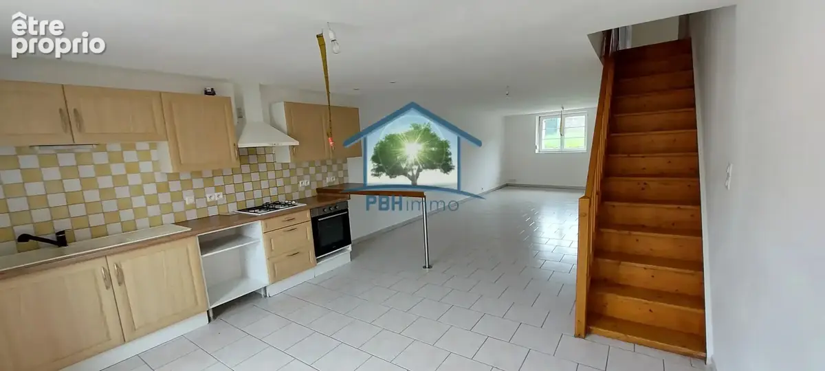 HADIGNY-LES-VERRIERES (88)- Maison 4 pièces 111m2 avec garage sur 2,34 ares. - photo 5