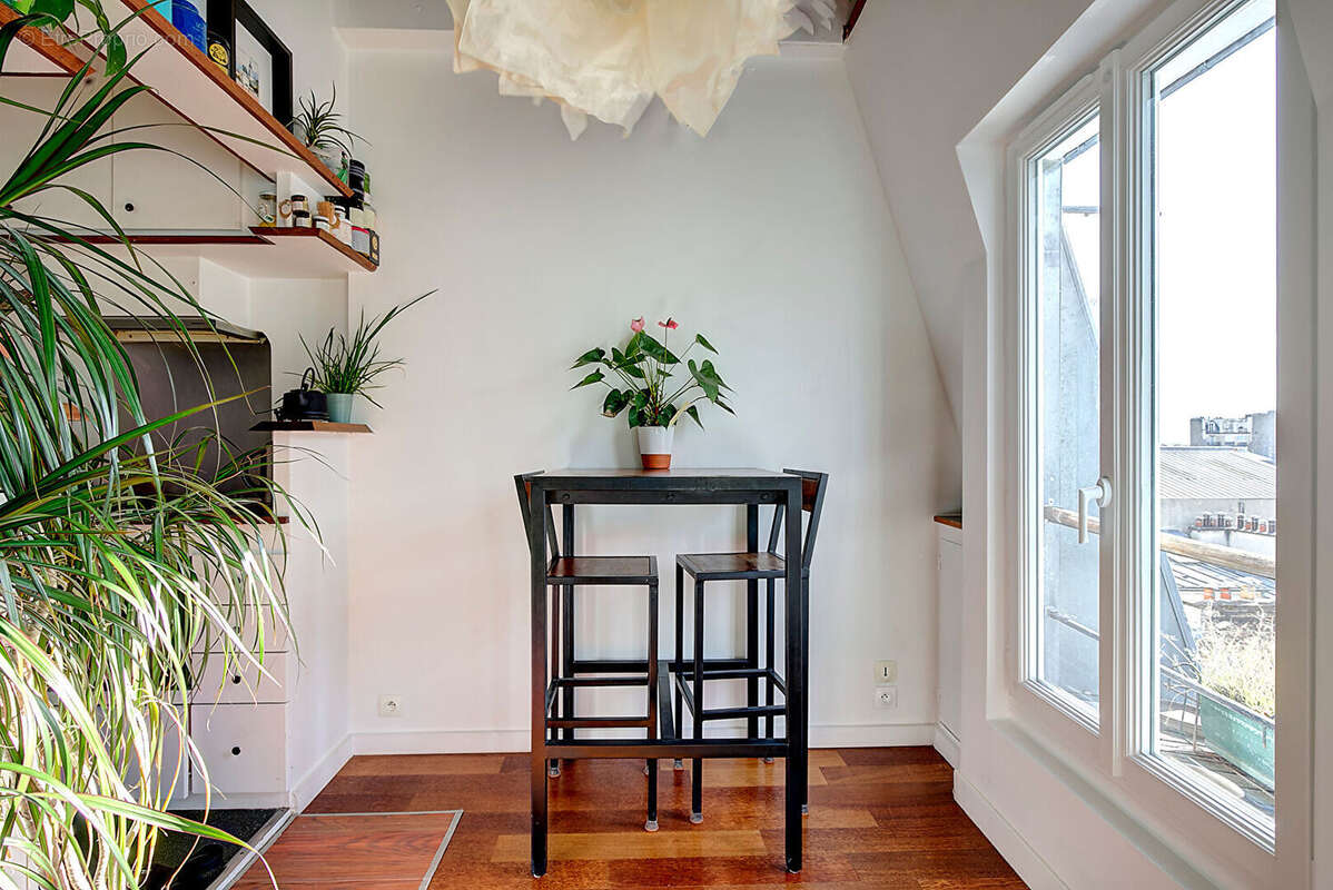 Appartement à PARIS-18E