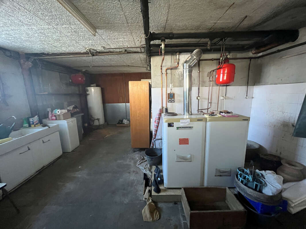 Cuisery: villa su sous-sol  tres proche commerces - photo 18