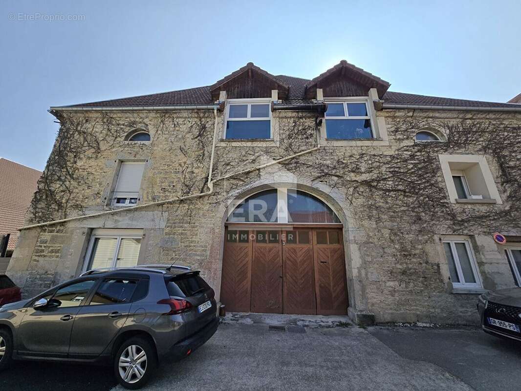 Appartement à LEVIER