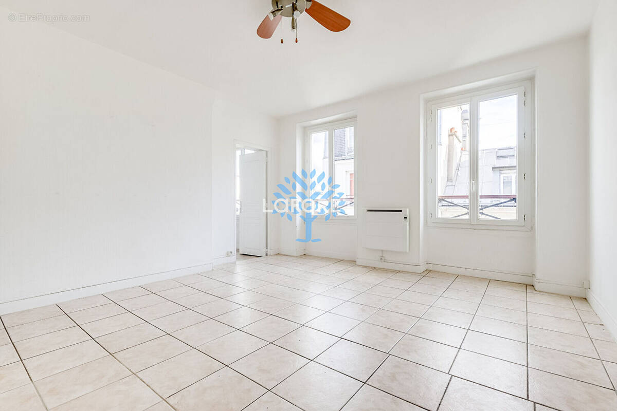 Appartement à PARIS-11E