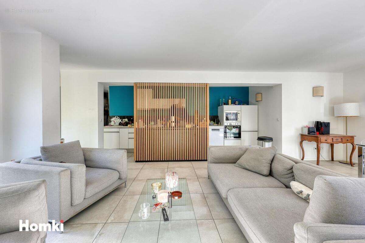 Appartement à HYERES