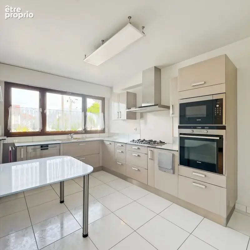 Maison 6 pièces 155 m² à vendre à Le Raincy (93340) - photo 7