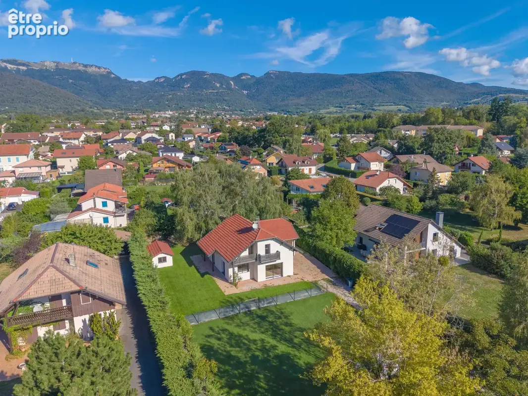 EXCLU à CESSY, villa individuelle T6 avec jardin, garage et vue - photo 27