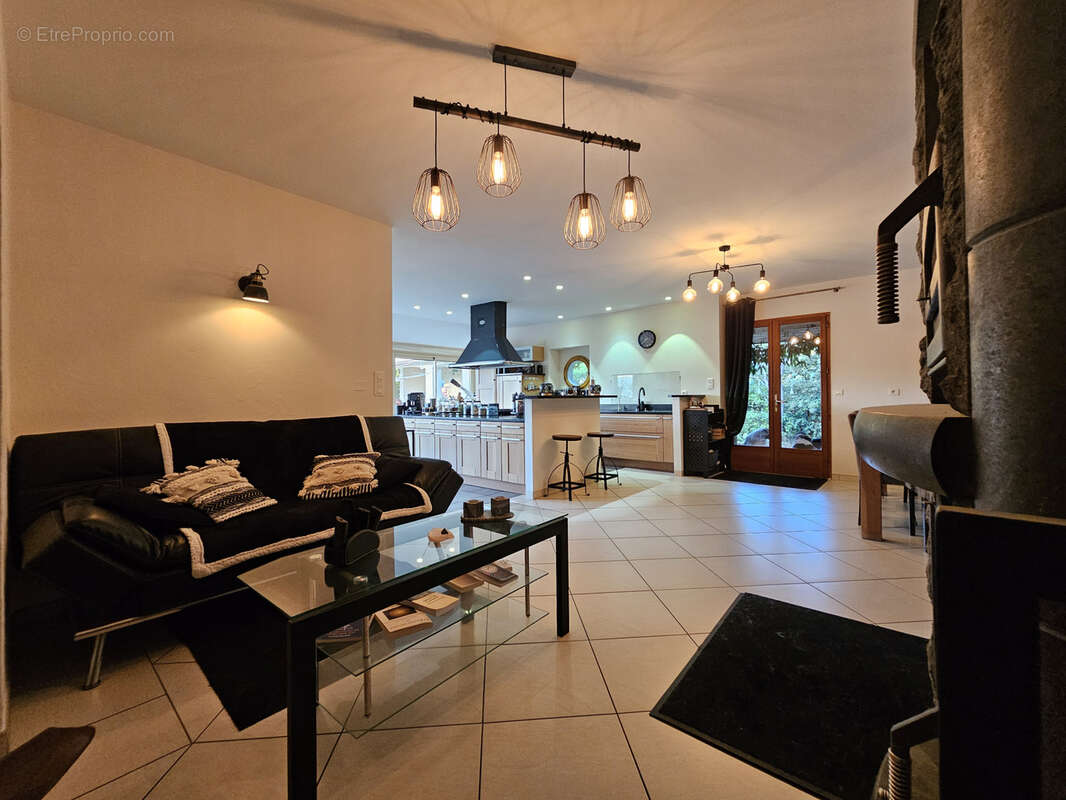 Propriété équestre de 5 hectares, entièrement clos, maison de plain pied 210m2 annexe 130m2 - photo 9