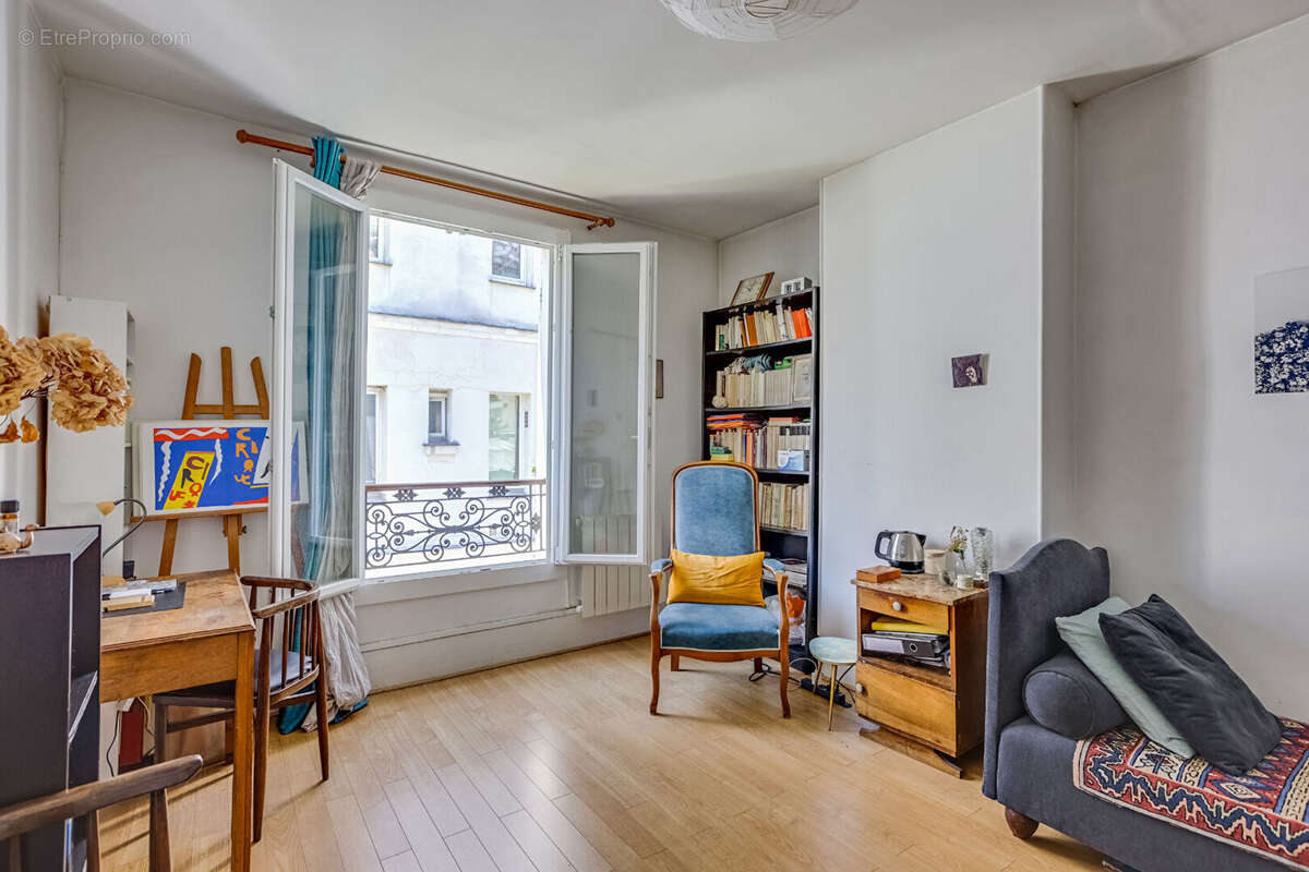 Appartement à PARIS-12E