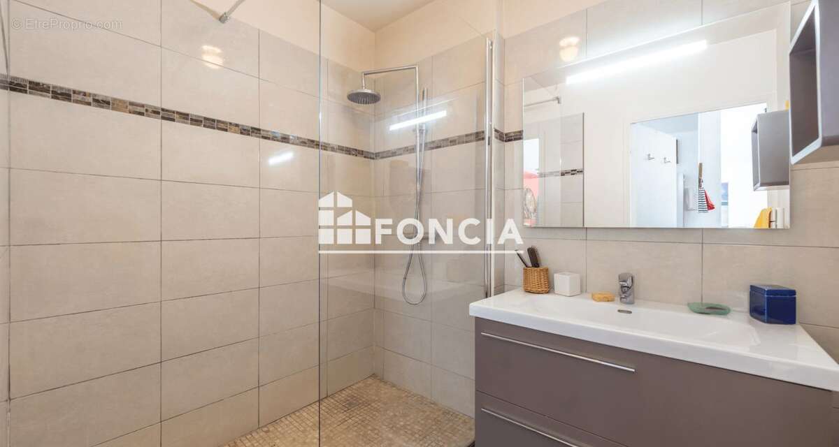 Appartement T2 d'exception avec GRAND JARDIN privatif de 110 m² – - Lisière de la Vallée-aux-Loups - Box et Cave sur le secteur  - photo 7
