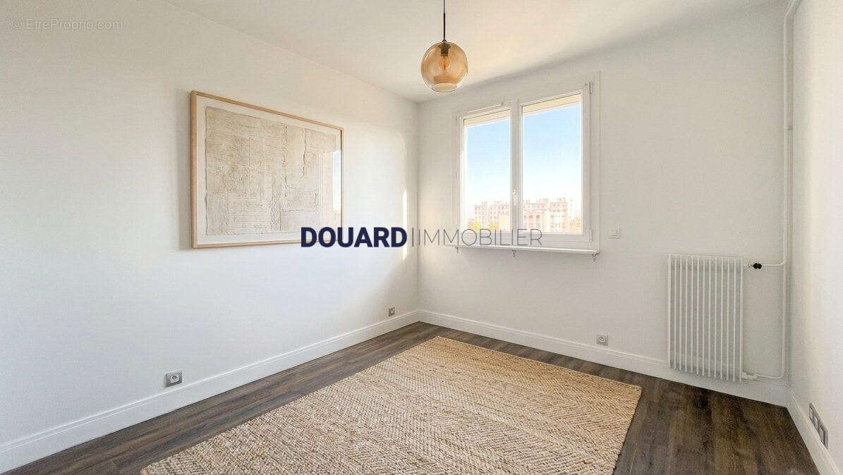 Appartement à HOUILLES