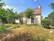 Maison à VERNEUIL-L'ETANG