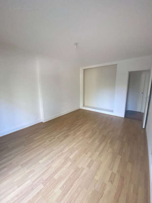 Appartement à PARIS-19E