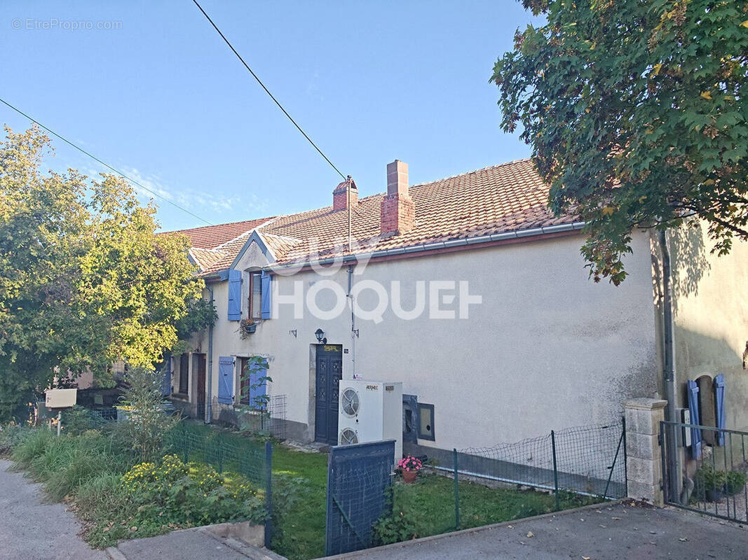 Maison à BEAUMOTTE-AUBERTANS