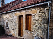 Maison à NOYERS