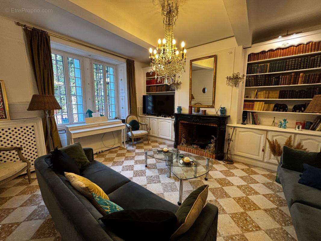 Maison à VILLESEQUELANDE