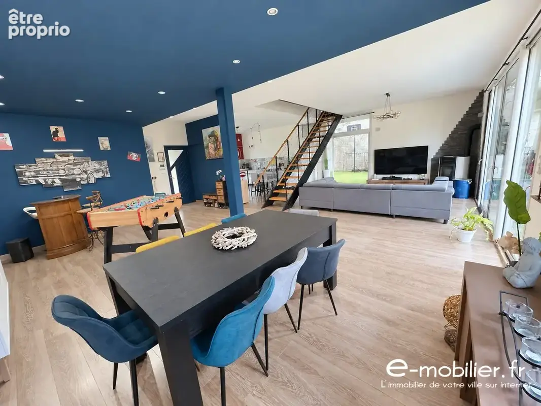 Maison 8 pièces 228 m² à vendre à Saint-Igny-De-Roche (71170) - photo 4