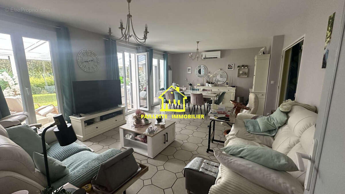 Maison à MONTIVILLIERS