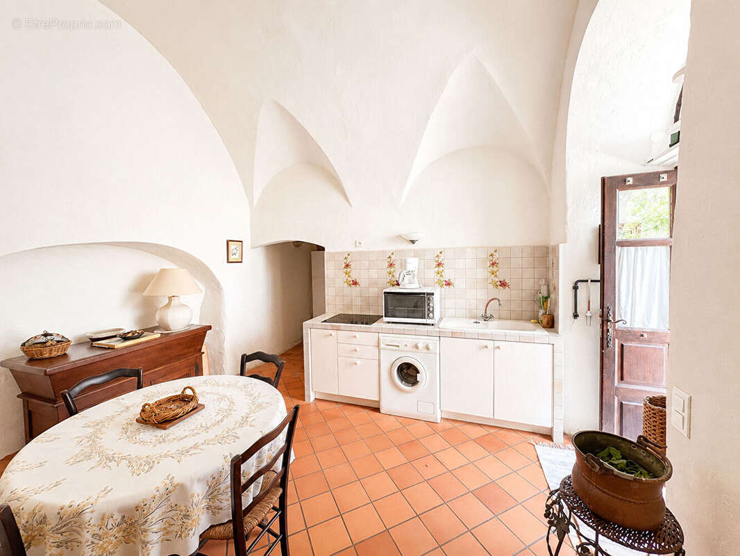 Appartement à SPELONCATO