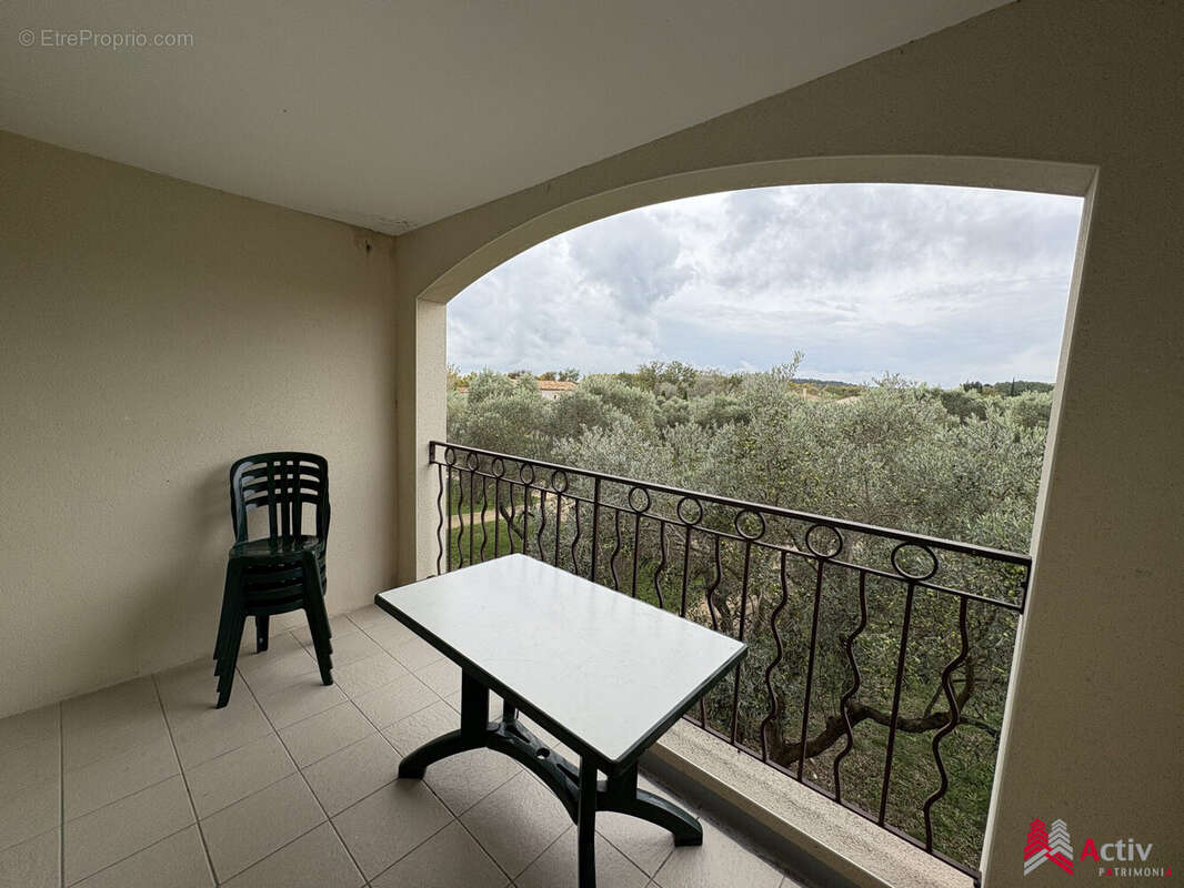 Appartement à PARADOU