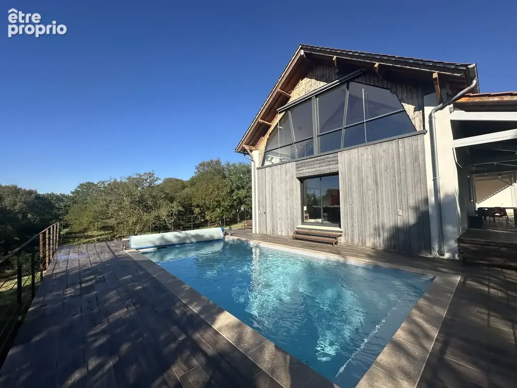 Maison à AUTOIRE
