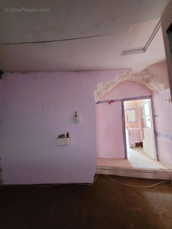 Immeuble 119 m² au centre de Saint-Pourçain-sur-Sioule - photo 23