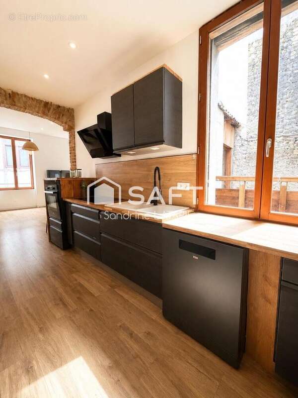Maison 170 m² à Saint-Antonin-Noble-Val  - photo 4