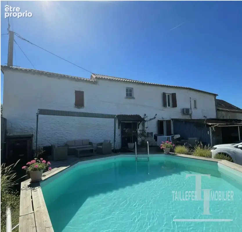 Maison 4 pièces 110 m² à vendre à La Douze (24330) - photo 1