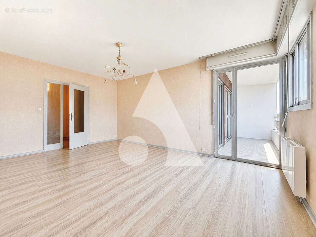 Appartement à AIX-LES-BAINS