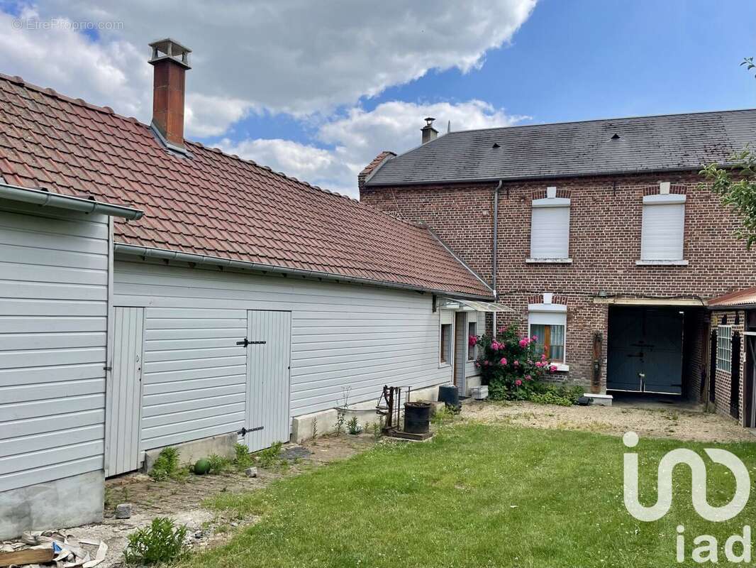 Photo 9 - Maison à COULLEMELLE