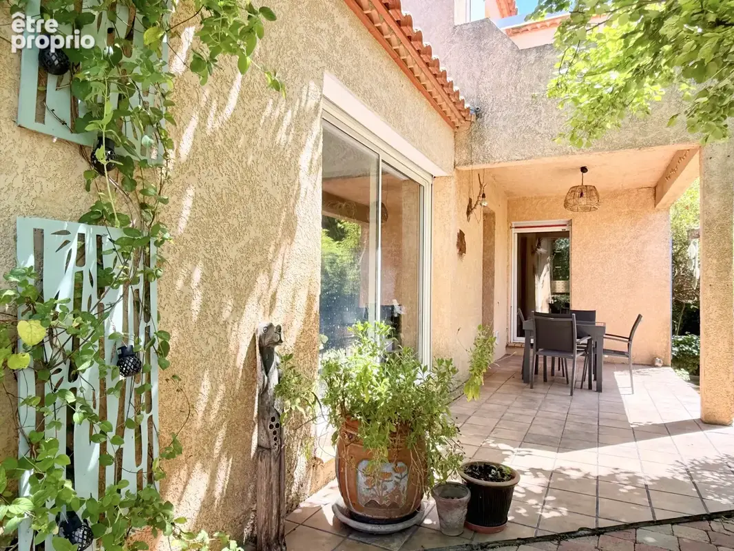 Belle villa T6 sur 1 222 m2 de terrain - photo 2