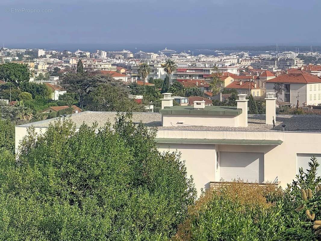 2 Pièces Tassigny  Résidence Seniors Vue Mer Panoramique 2 Terrasses - photo 7