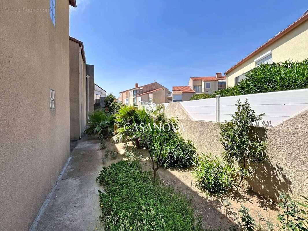 Villa avec vue mer à vendre à Marseillan Plage  Maison 5 chambres avec rooftop, garage, parkings et plages à pied - photo 13