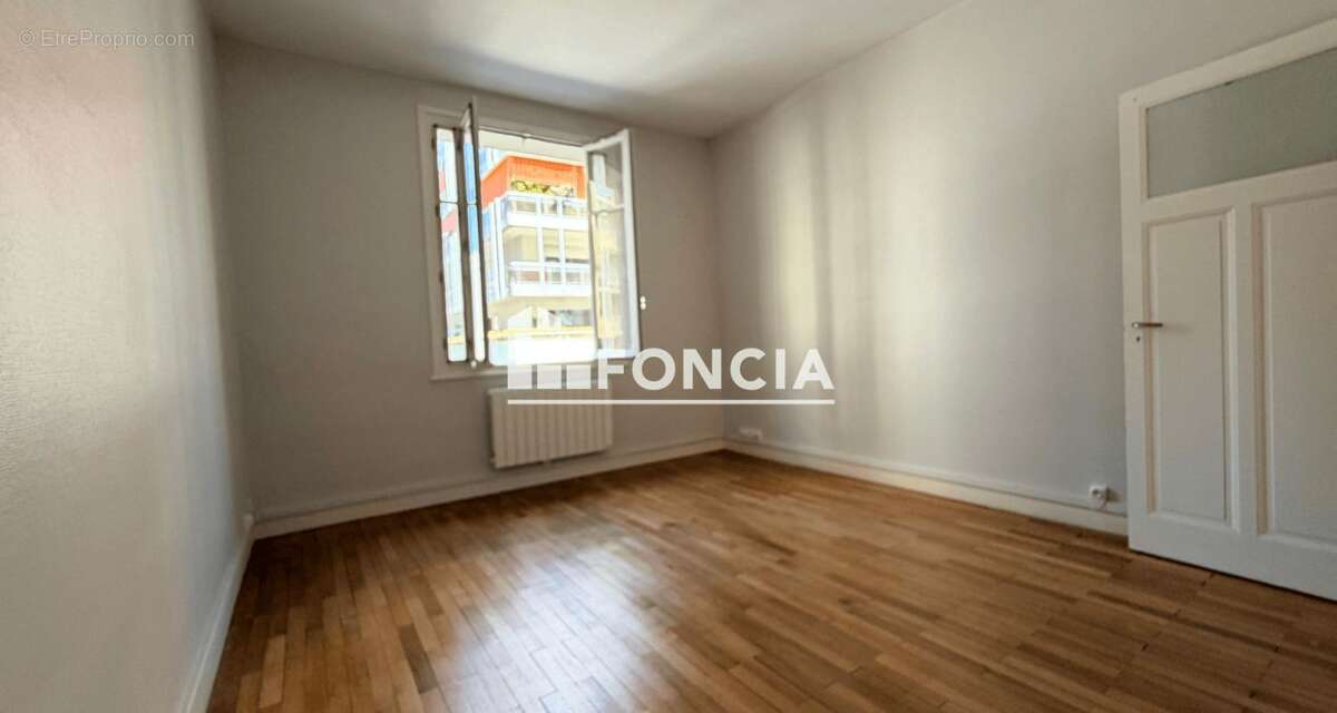 Exclusivité Lyon 6 rue Sully - T2 à Vendre secteur Massena - photo 7