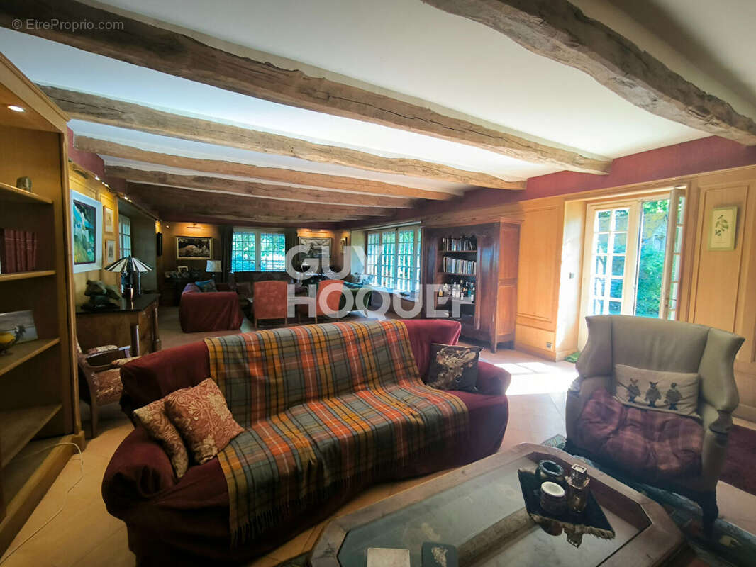 Maison à MINIAC-MORVAN