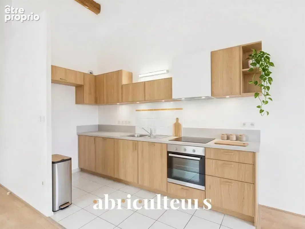 Appartement T2 de caractère au sein d’une ancienne Grange Dîmière en vente à Survilliers (95470) - photo 8